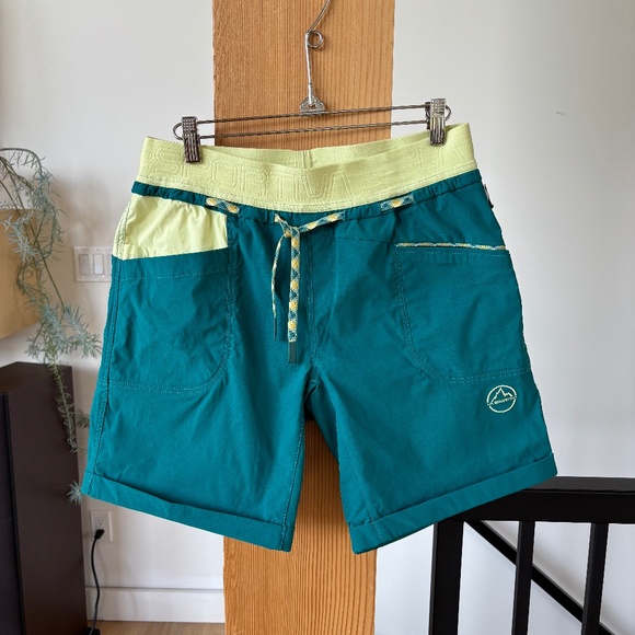 La Sportiva Mantra Short - Picture 1 of 7